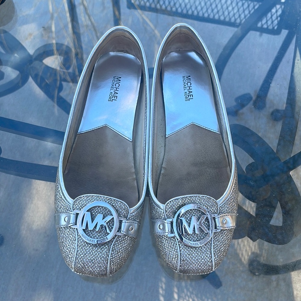 Michael kors flat